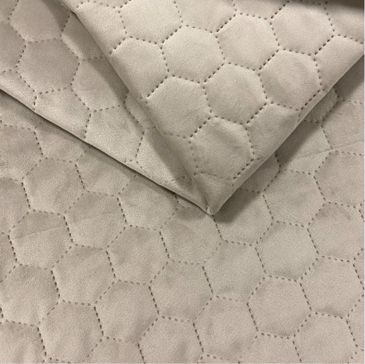 Gewatteerd holland velvet Hexagoon / honinggraat - creme - Bladi